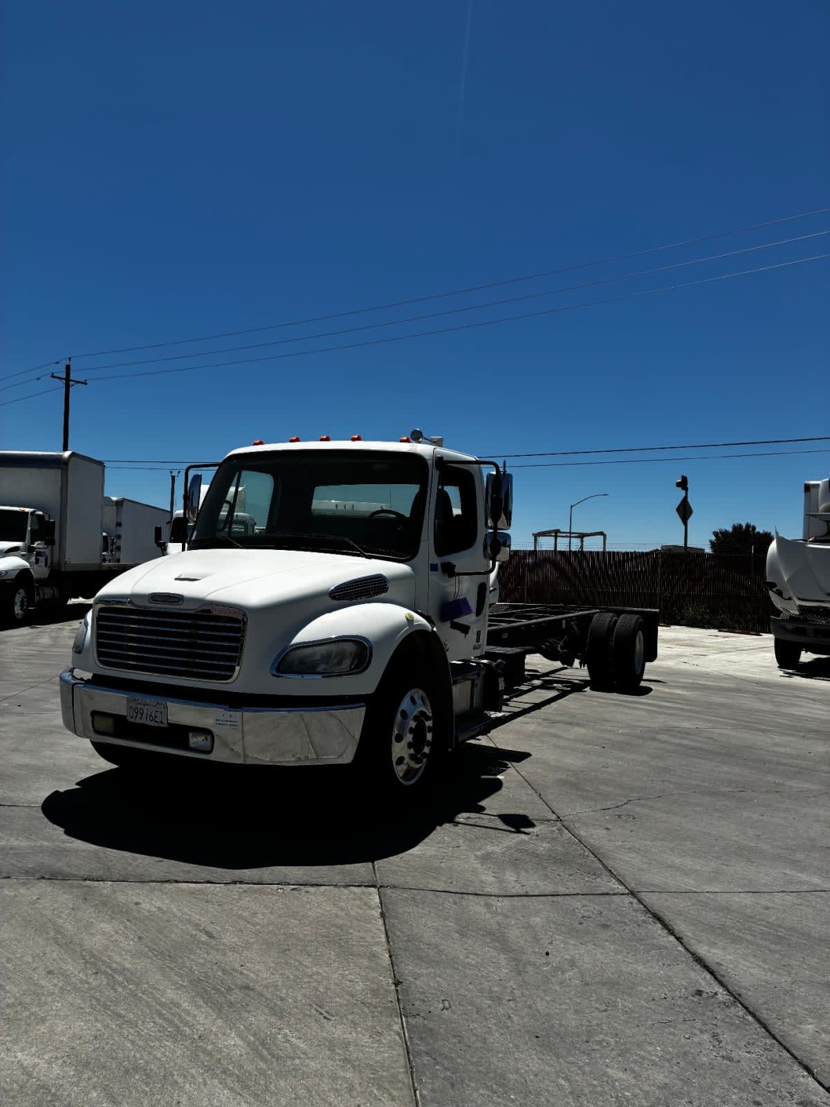 2012 Freightliner/Mercedes M2 106 428382