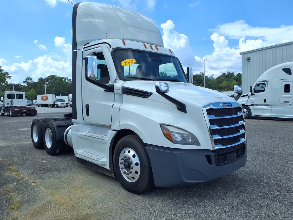 2023 Freightliner/Mercedes NEW CASCADIA PX12664 430410