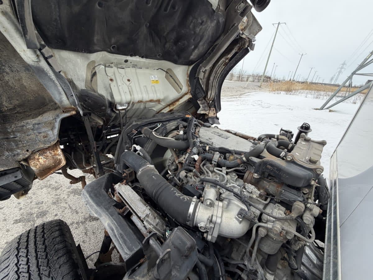 2011 Isuzu NPR HD 430609