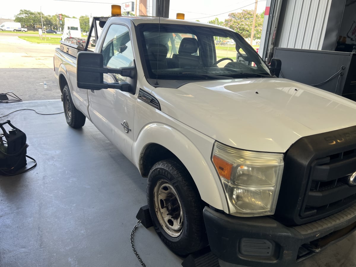 2011 Ford Motor Company F-250 SUPER DUTY 435086