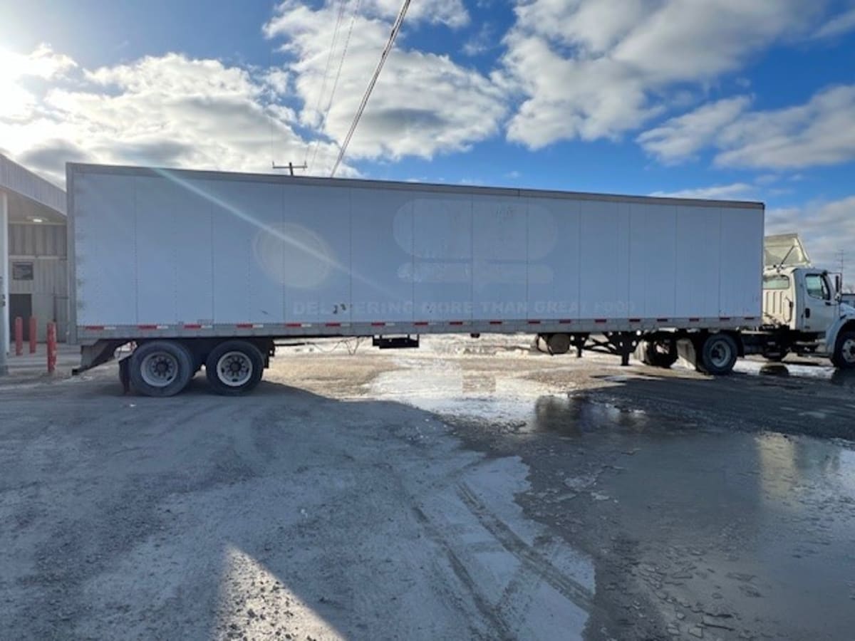 2012 Utility Trailers VS2RA 48/162/102 437220