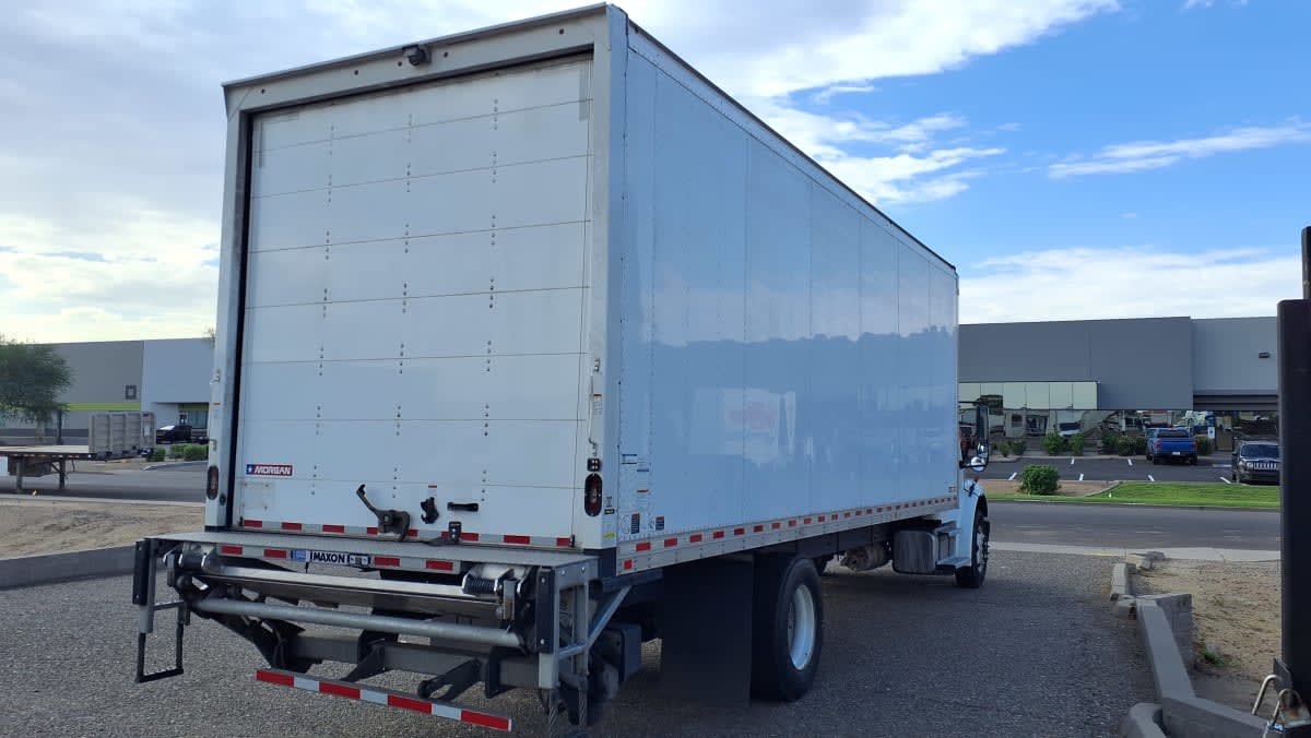 2023 Freightliner/Mercedes M2 106 437274