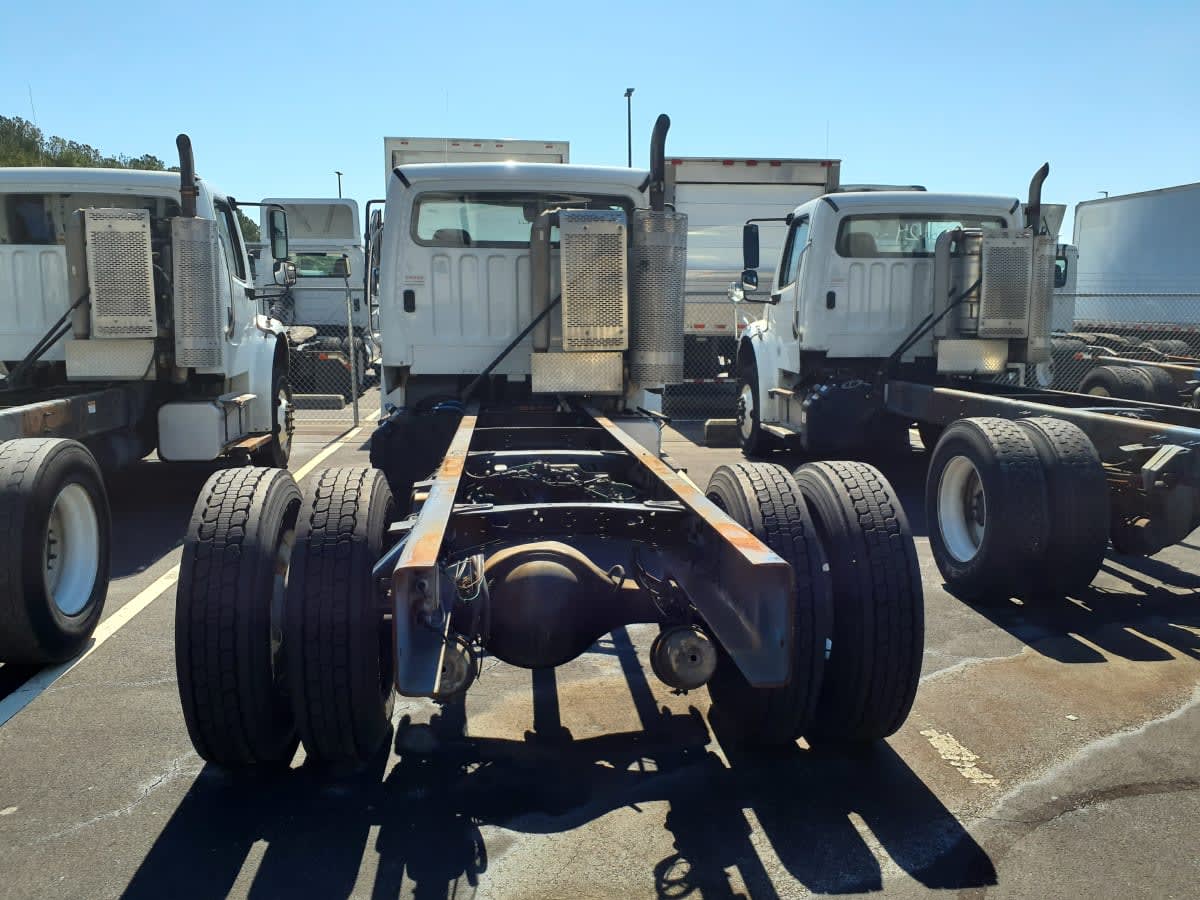 2012 Freightliner/Mercedes M2 106 442757
