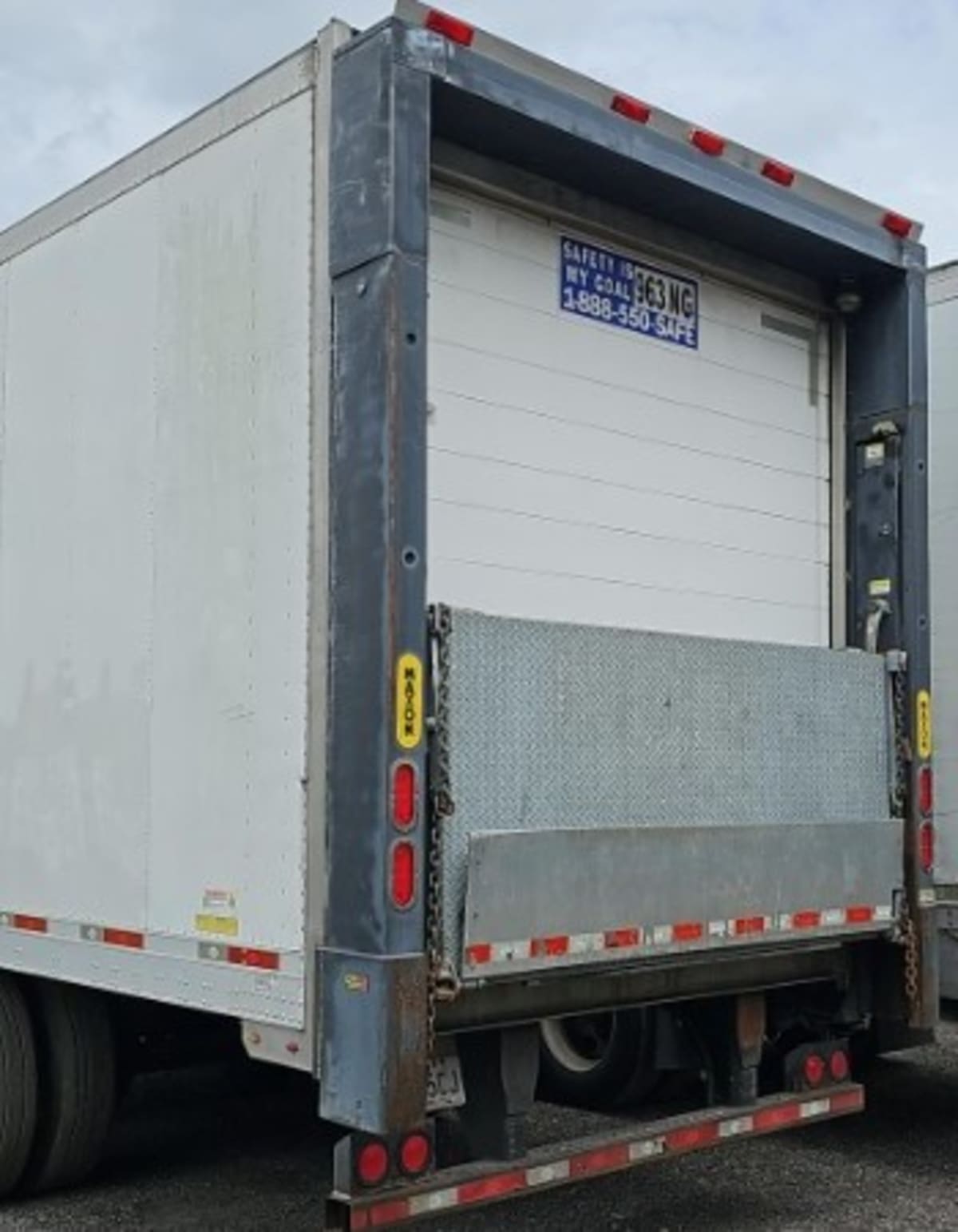 2012 Utility Trailers VS2RA 48/162/102 445346