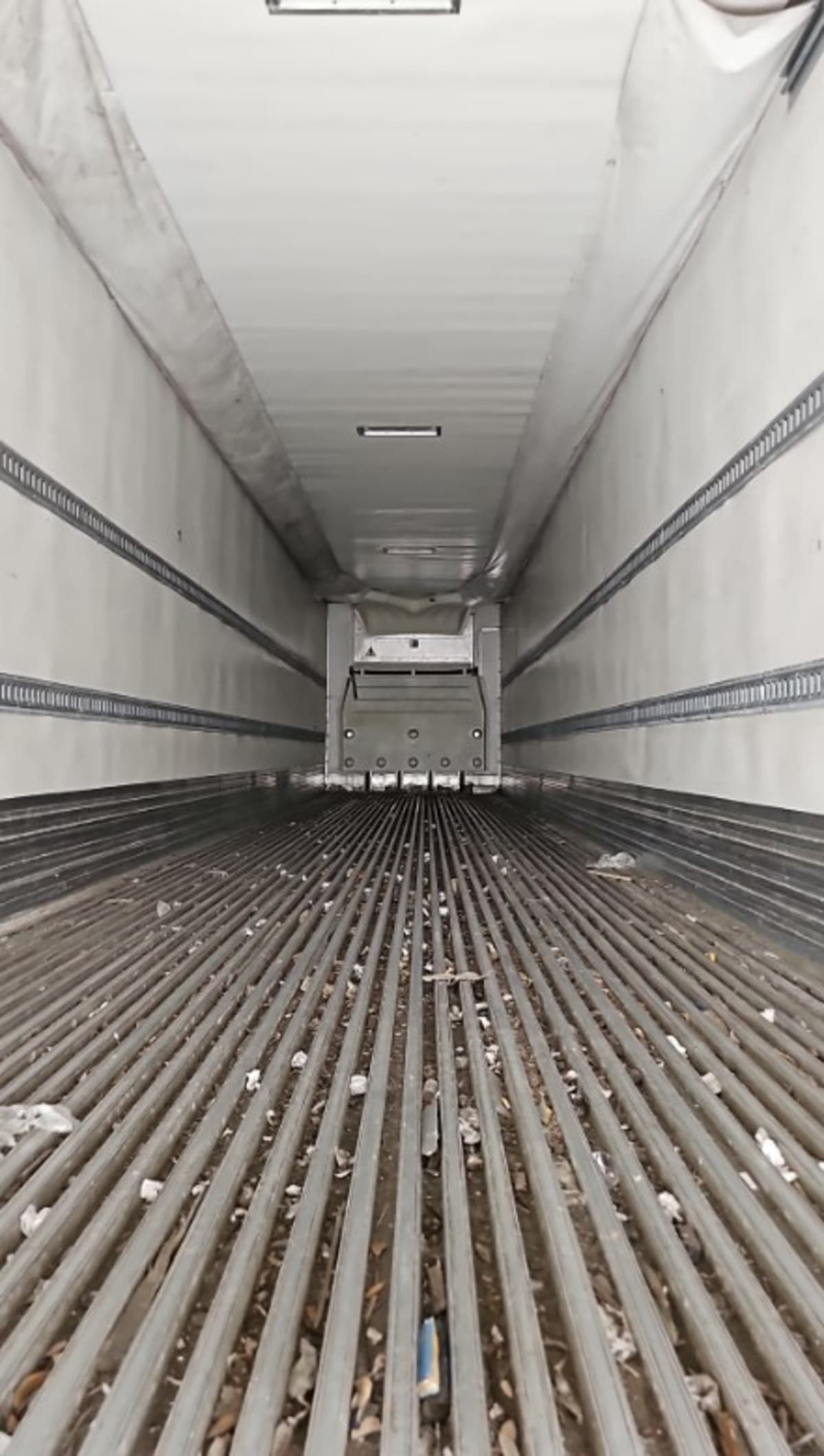 2012 Utility Trailers VS2RA 48/162/102 445346