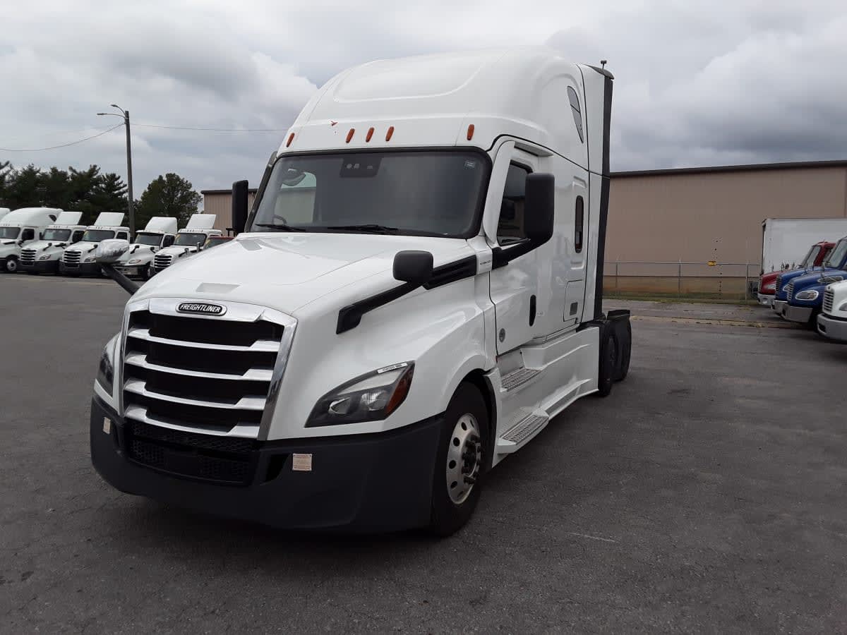 2024 Freightliner Cascadia in La Vergne, TN