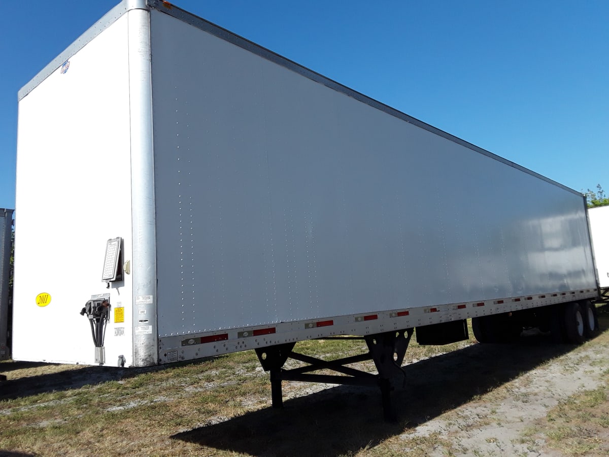 2011 Utility Trailers VS2D 48/162/102 463131