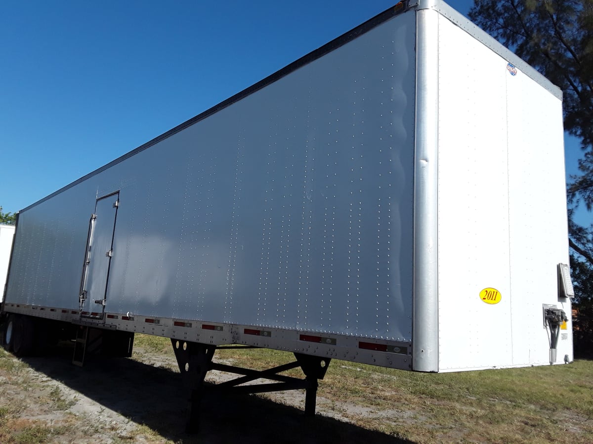 2011 Utility Trailers VS2D 48/162/102 463131