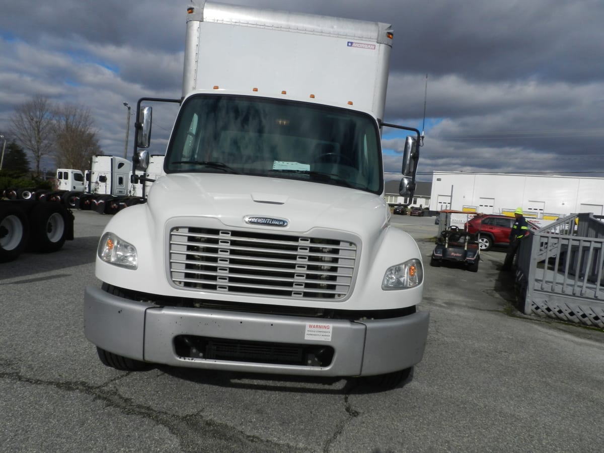 2013 Freightliner/Mercedes M2 106 474003