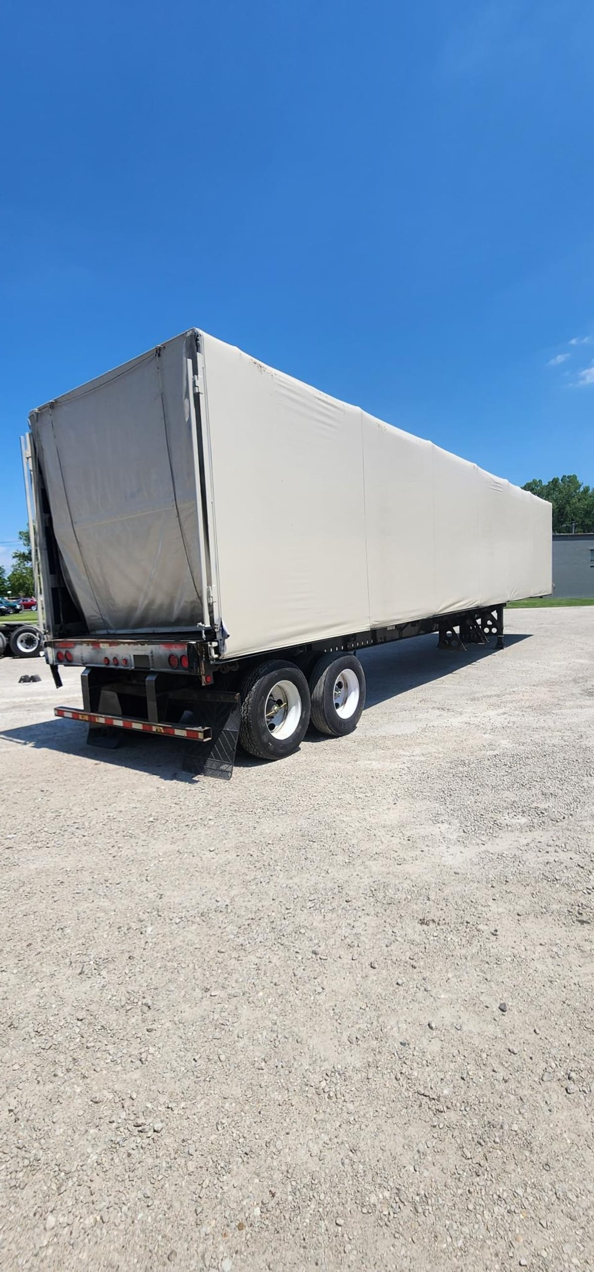 2013 Great Dane Trailer GPS 48/102 489905