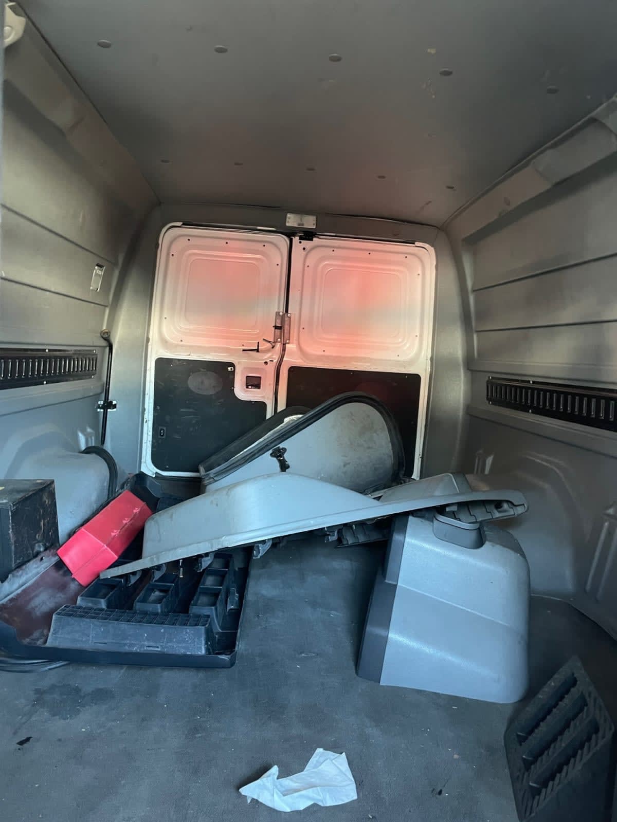 2012 Ford Motor Company E-250 ECONOLINE 490302