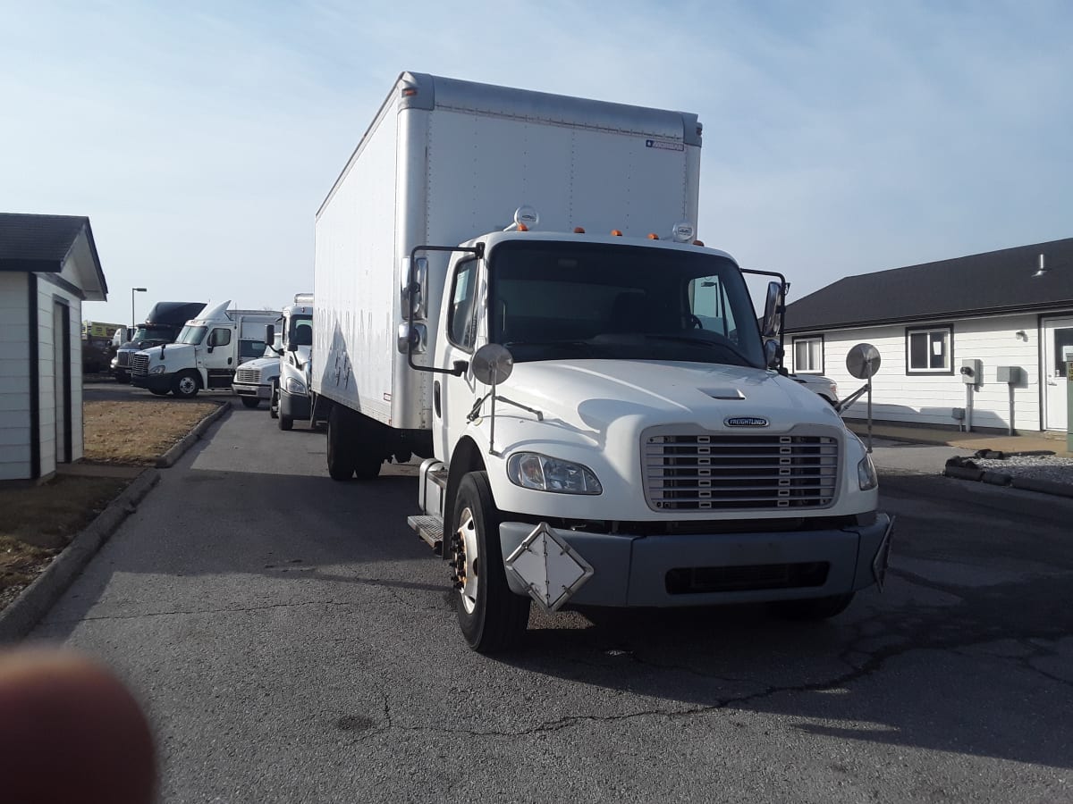 2013 Freightliner/Mercedes M2 106 492317