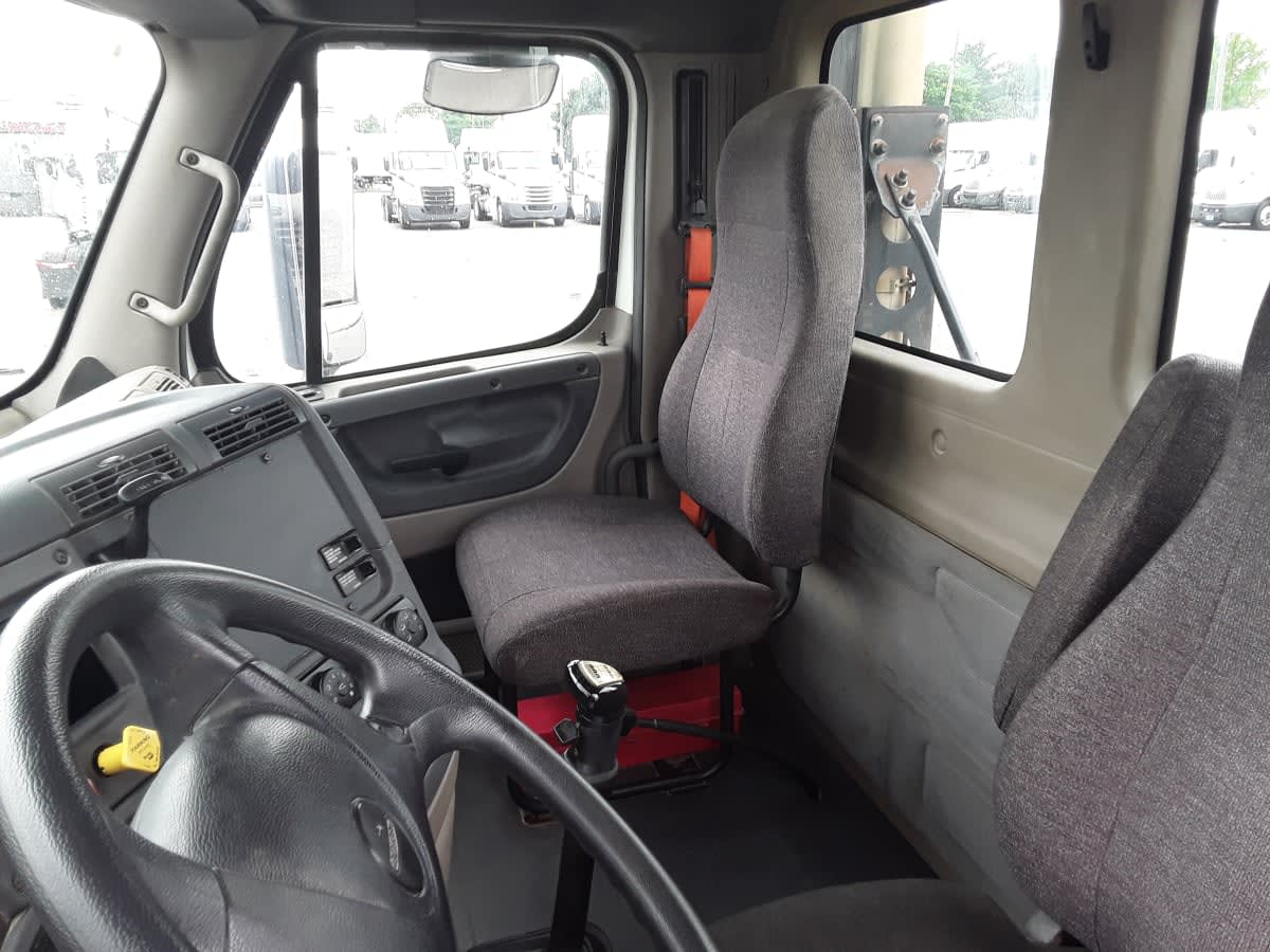 2013 Freightliner/Mercedes CASCADIA 125 492645