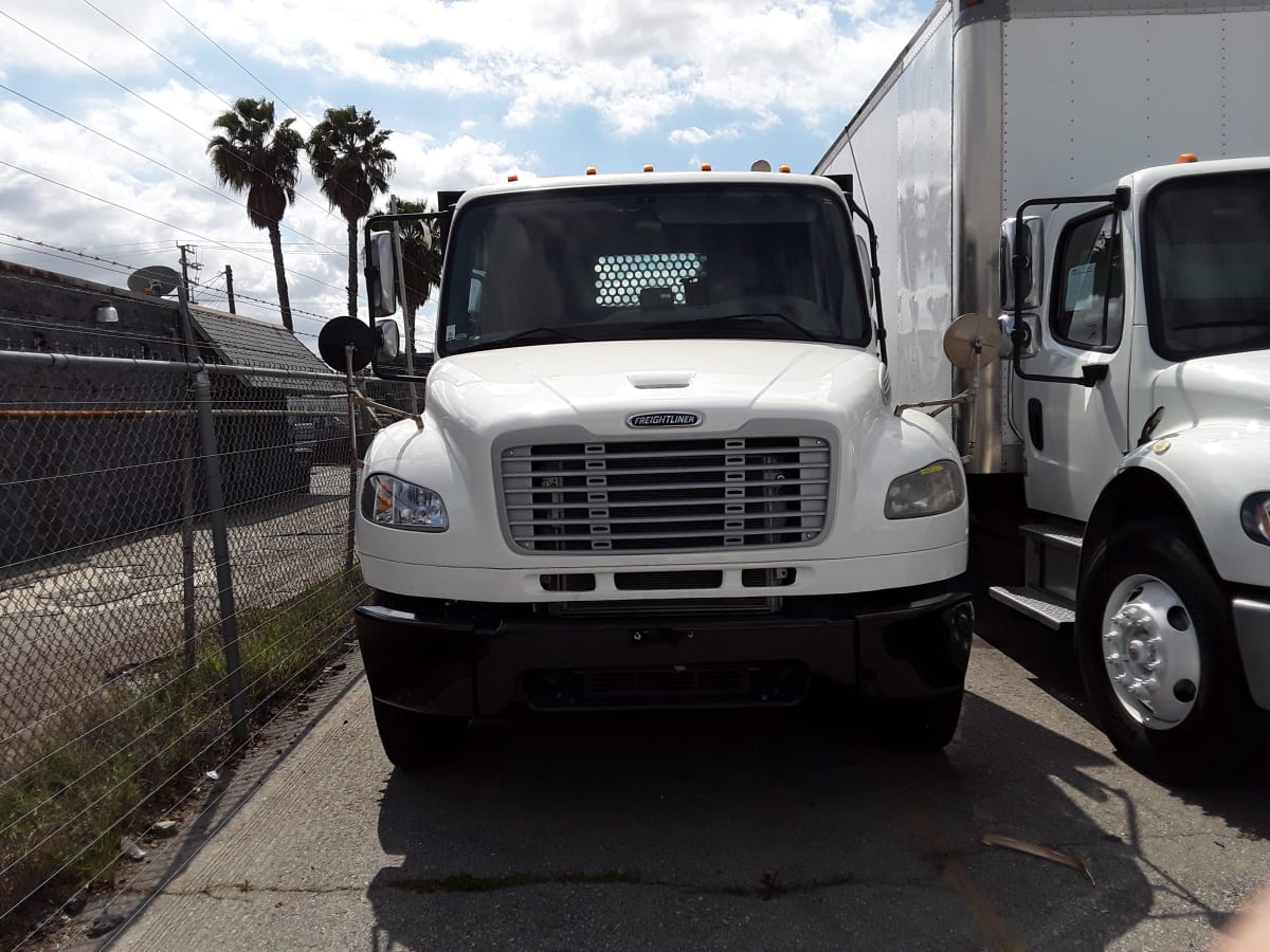 2013 Freightliner/Mercedes M2 106 493721