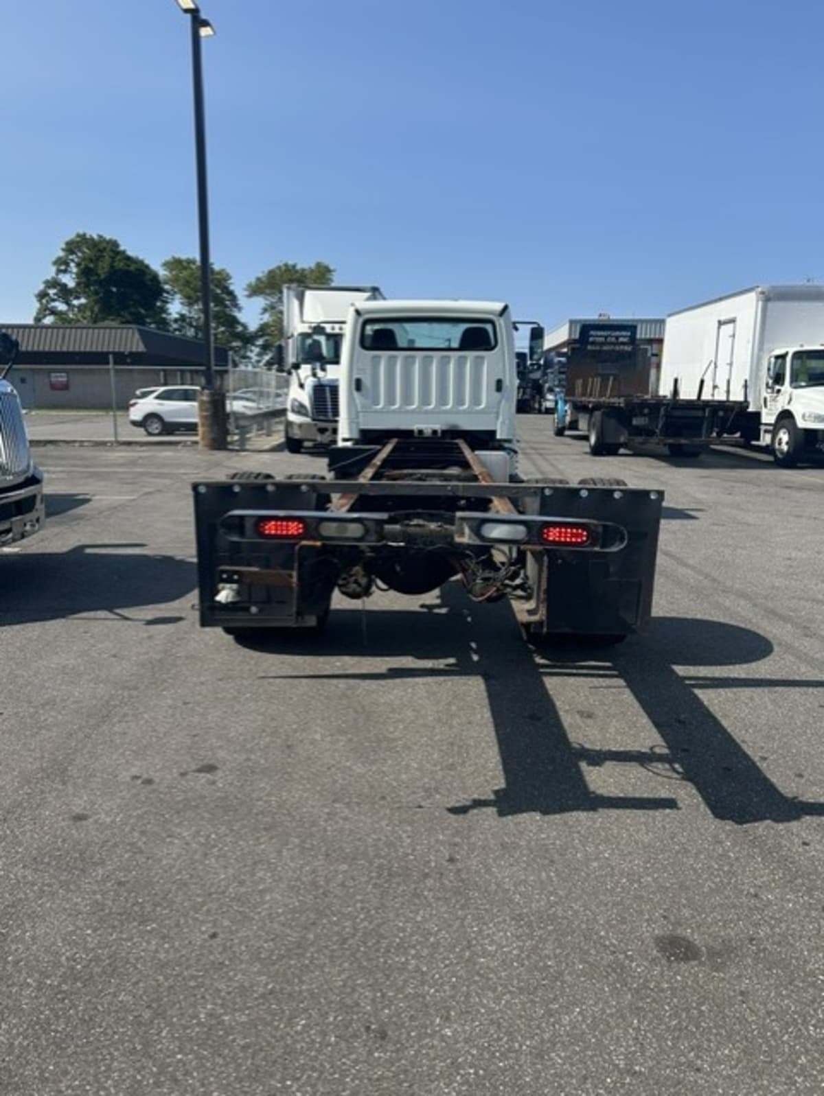 2014 Freightliner M2 106 in Farmingdale, NY — photo 5