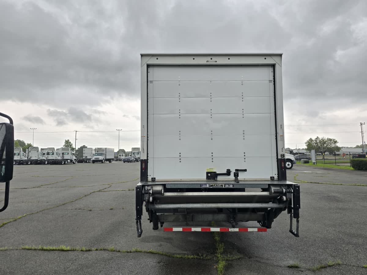 2021 Freightliner/Mercedes M2 106 500252