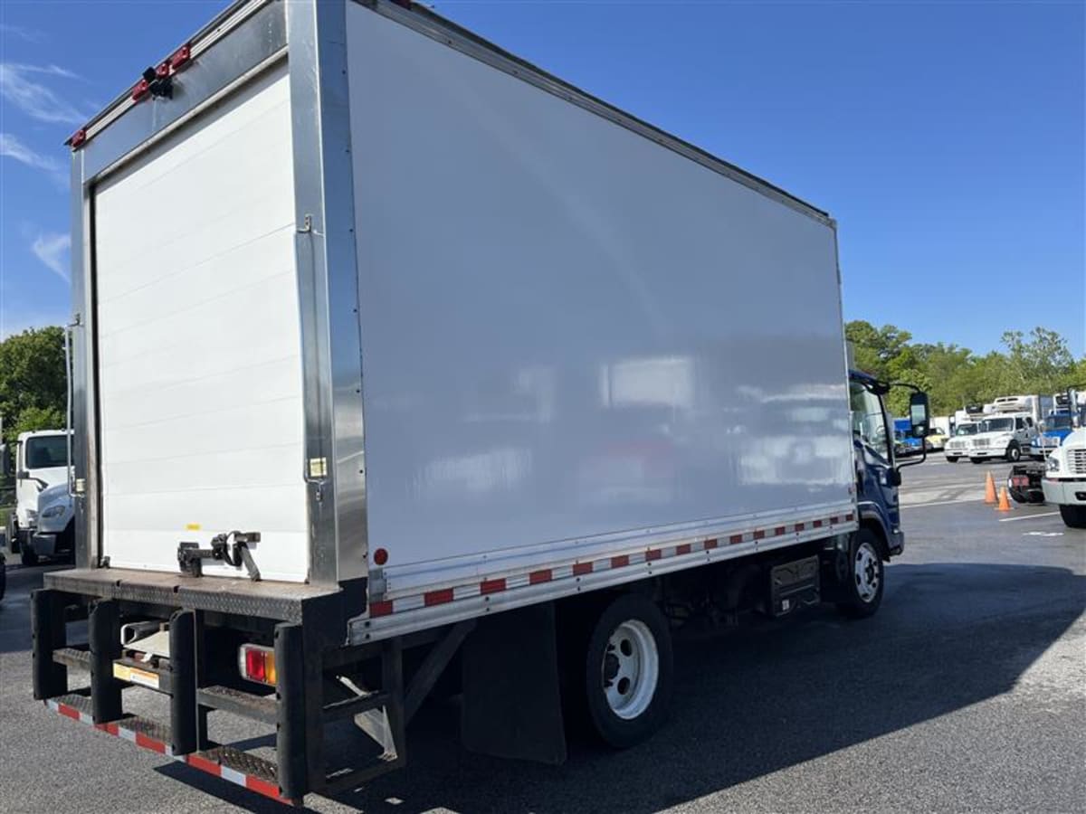 2019 Isuzu NRR 500915