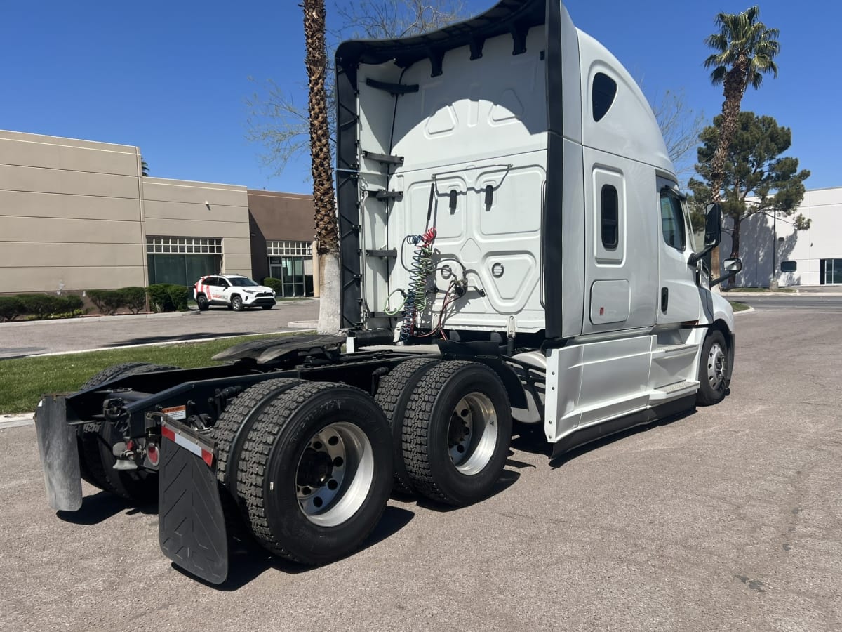 2021 Freightliner/Mercedes NEW CASCADIA PX12664 501992