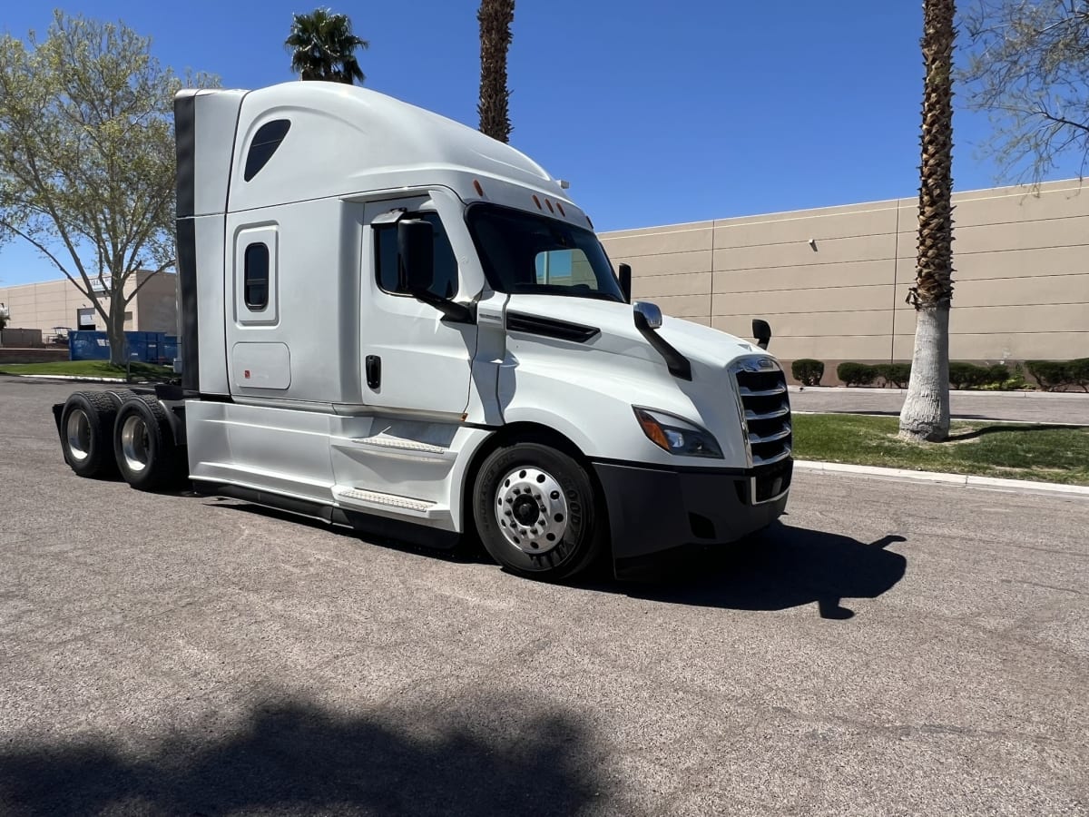 2021 Freightliner/Mercedes NEW CASCADIA PX12664 501992