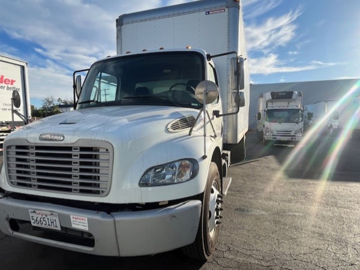 2013 Freightliner/Mercedes M2 106 503431