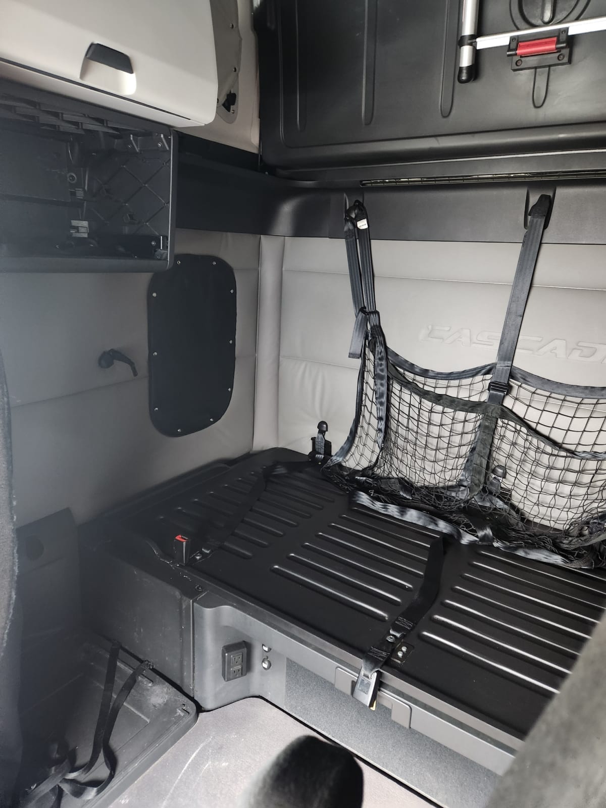 2021 Freightliner/Mercedes NEW CASCADIA PX12664 504120