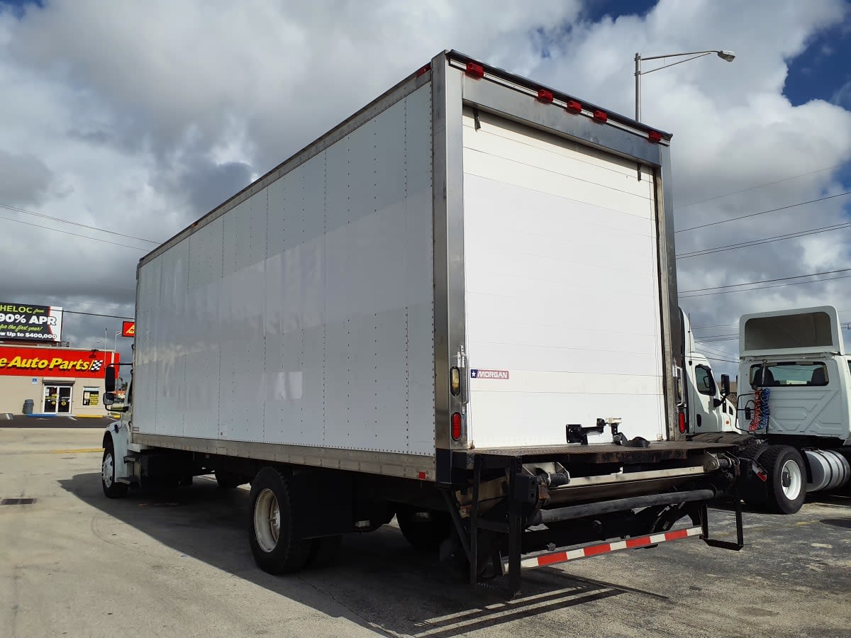 2013 Freightliner/Mercedes M2 106 504467