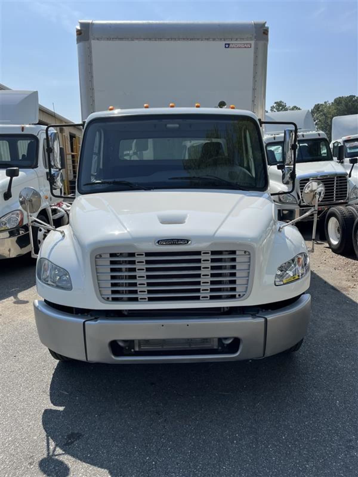 2013 Freightliner/Mercedes M2 106 504963