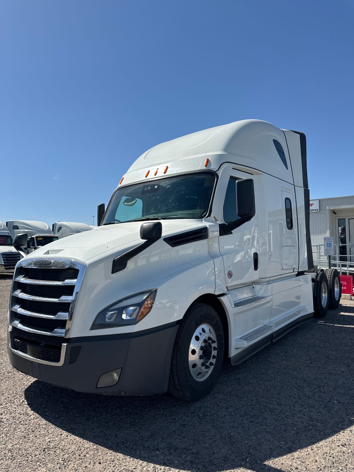 2021 Freightliner/Mercedes NEW CASCADIA PX12664 505074