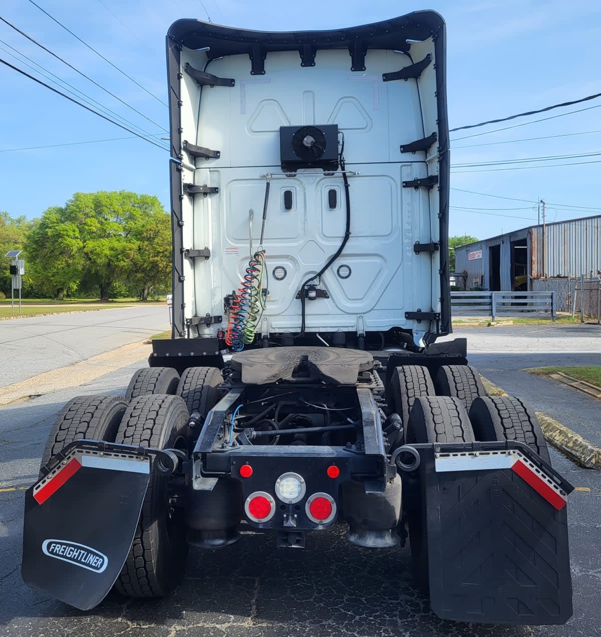 2022 Freightliner - image 4