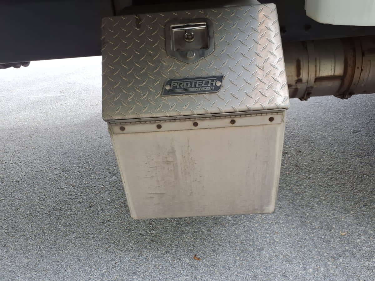 2021 Freightliner/Mercedes M2 106 505192