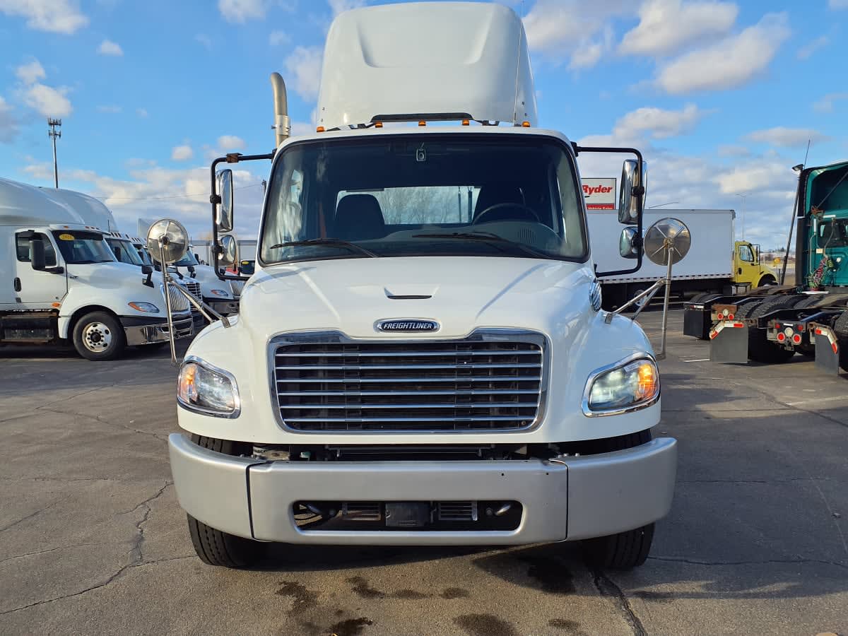 2022 Freightliner/Mercedes M2 106 506373