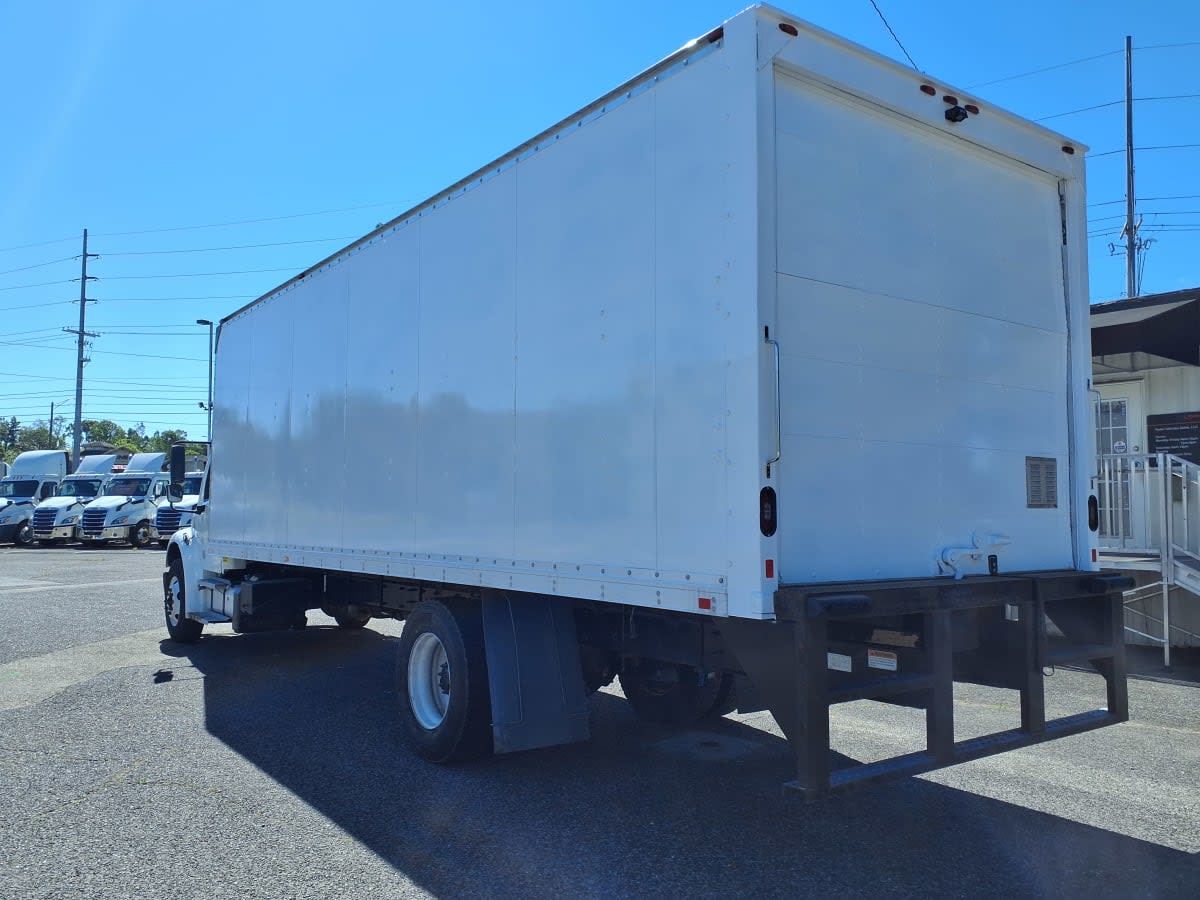 2022 Freightliner/Mercedes M2 106 507013