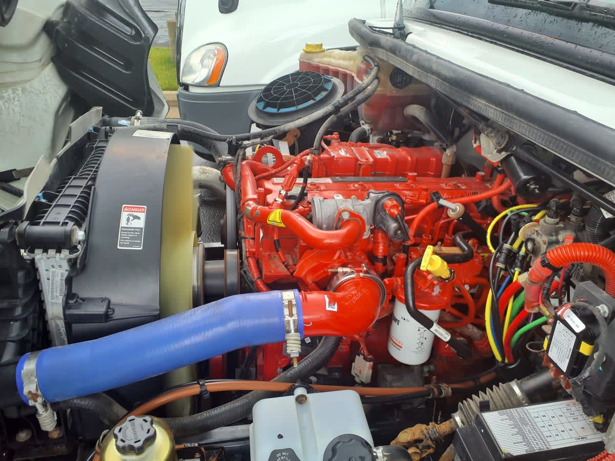 2022 Freightliner M2 106 507062