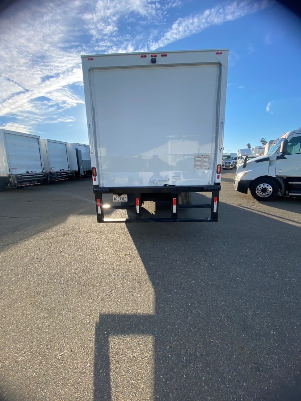 2022 Freightliner/Mercedes M2 106 507233