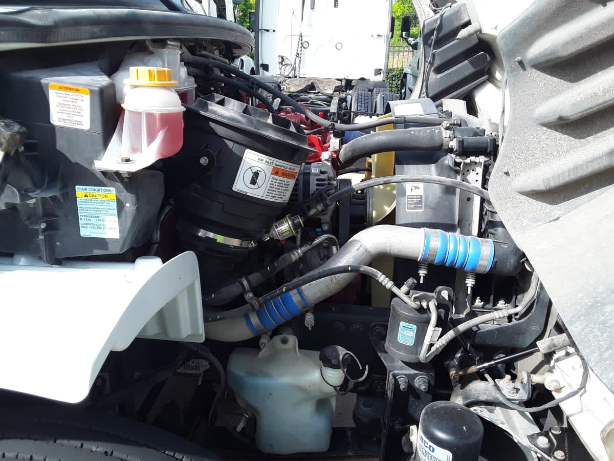 2022 Freightliner M2 106 507382