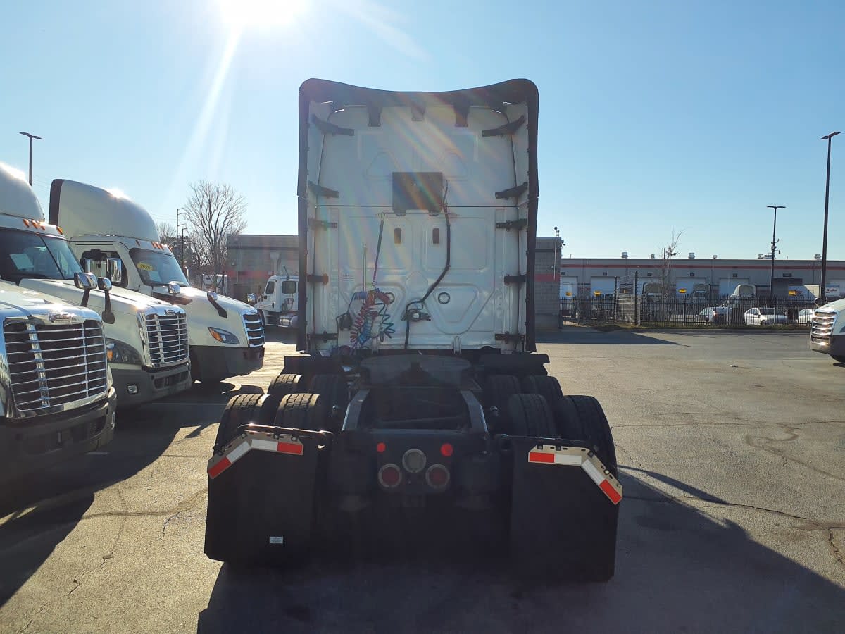 2021 Freightliner - image 5