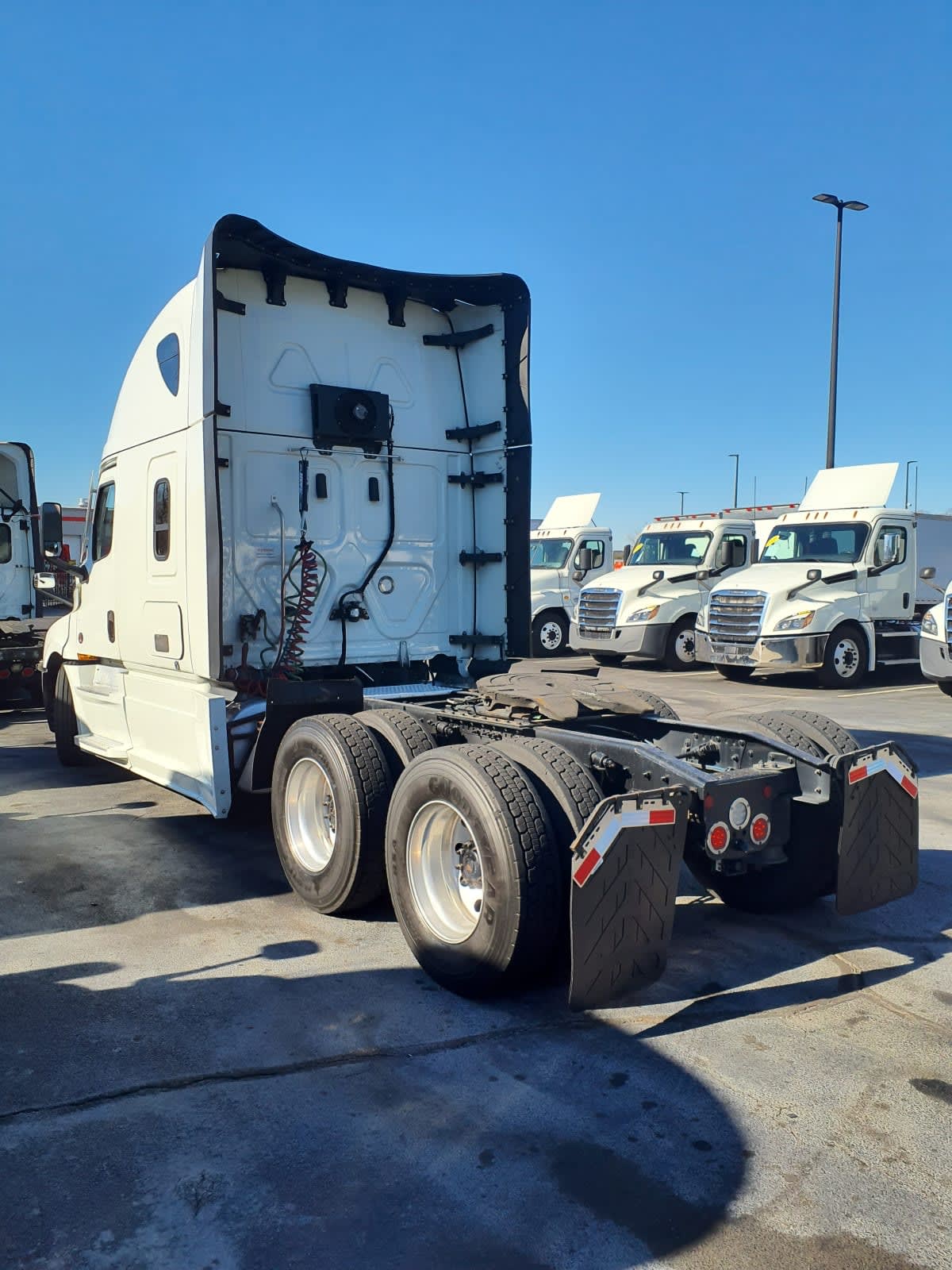 2021 Freightliner - image 6