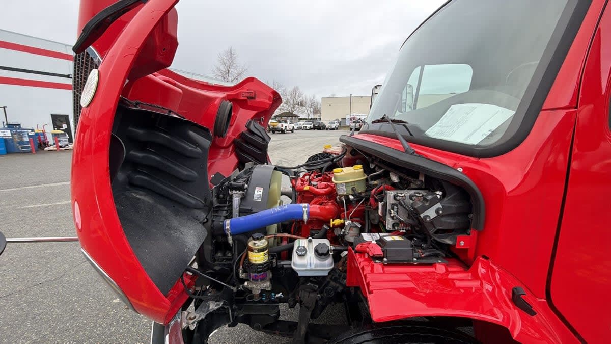 2022 Freightliner/Mercedes M2 106 507667