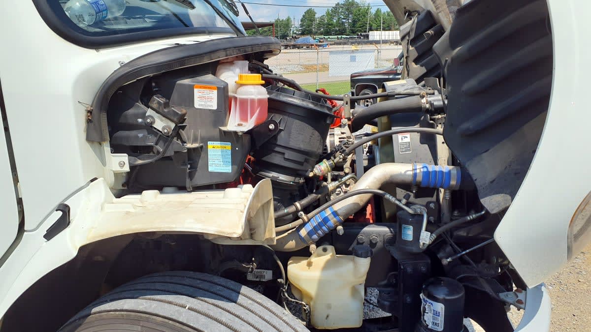 2022 Freightliner/Mercedes M2 106 507708