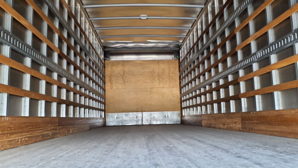 2022 Freightliner/Mercedes M2 106 507708