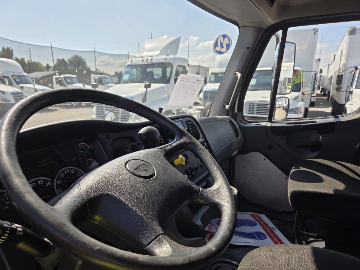2022 Freightliner/Mercedes M2 106 507723