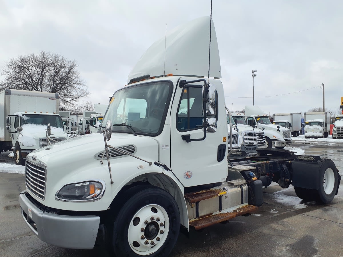 2022 Freightliner/Mercedes M2 106 507999