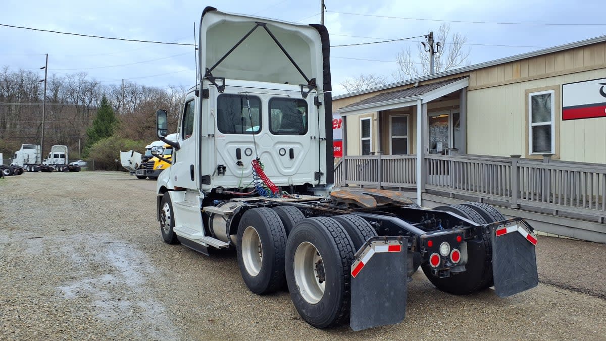 2021 Freightliner/Mercedes NEW CASCADIA PX12664 508024