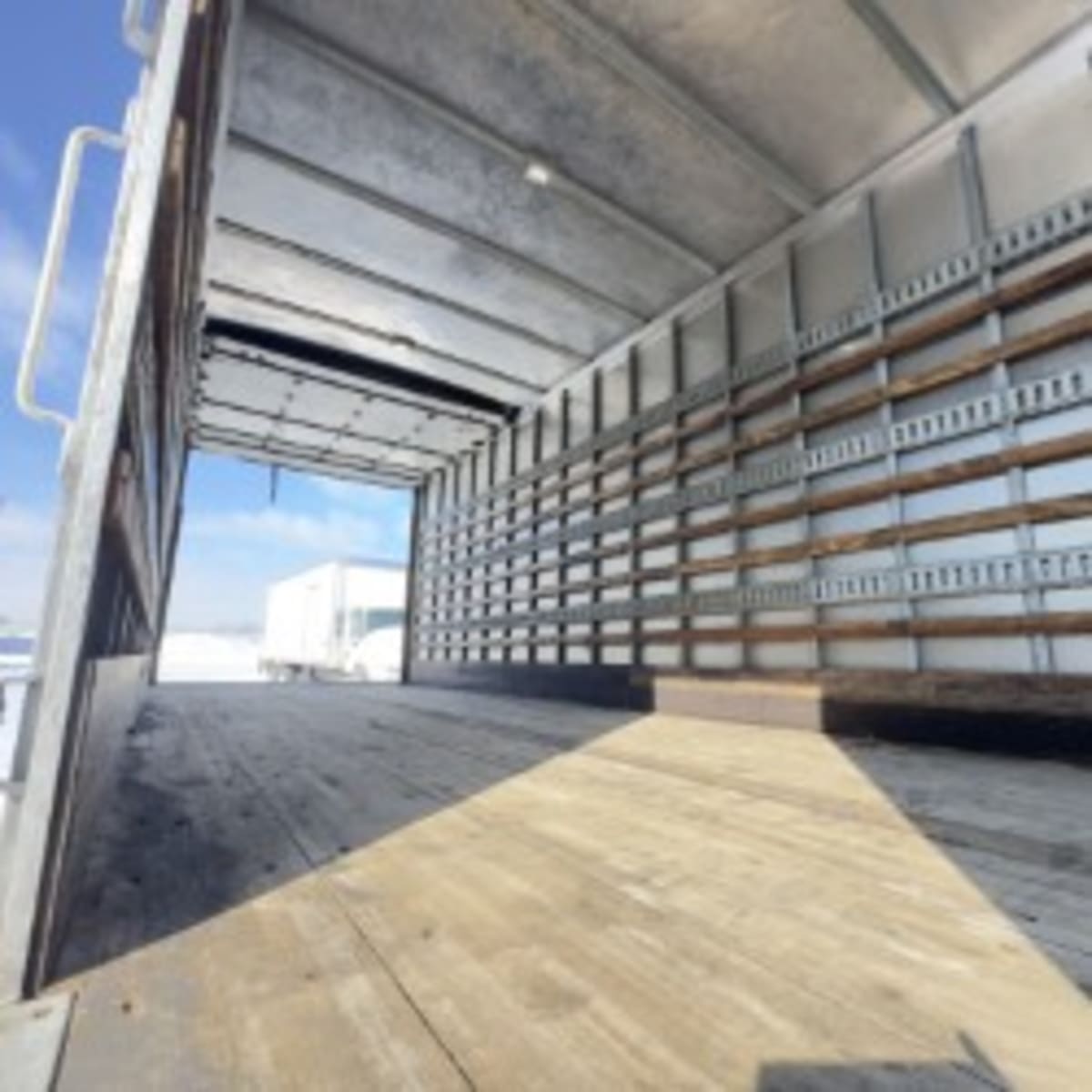 2022 Navistar International MV607 (4X2) 508127