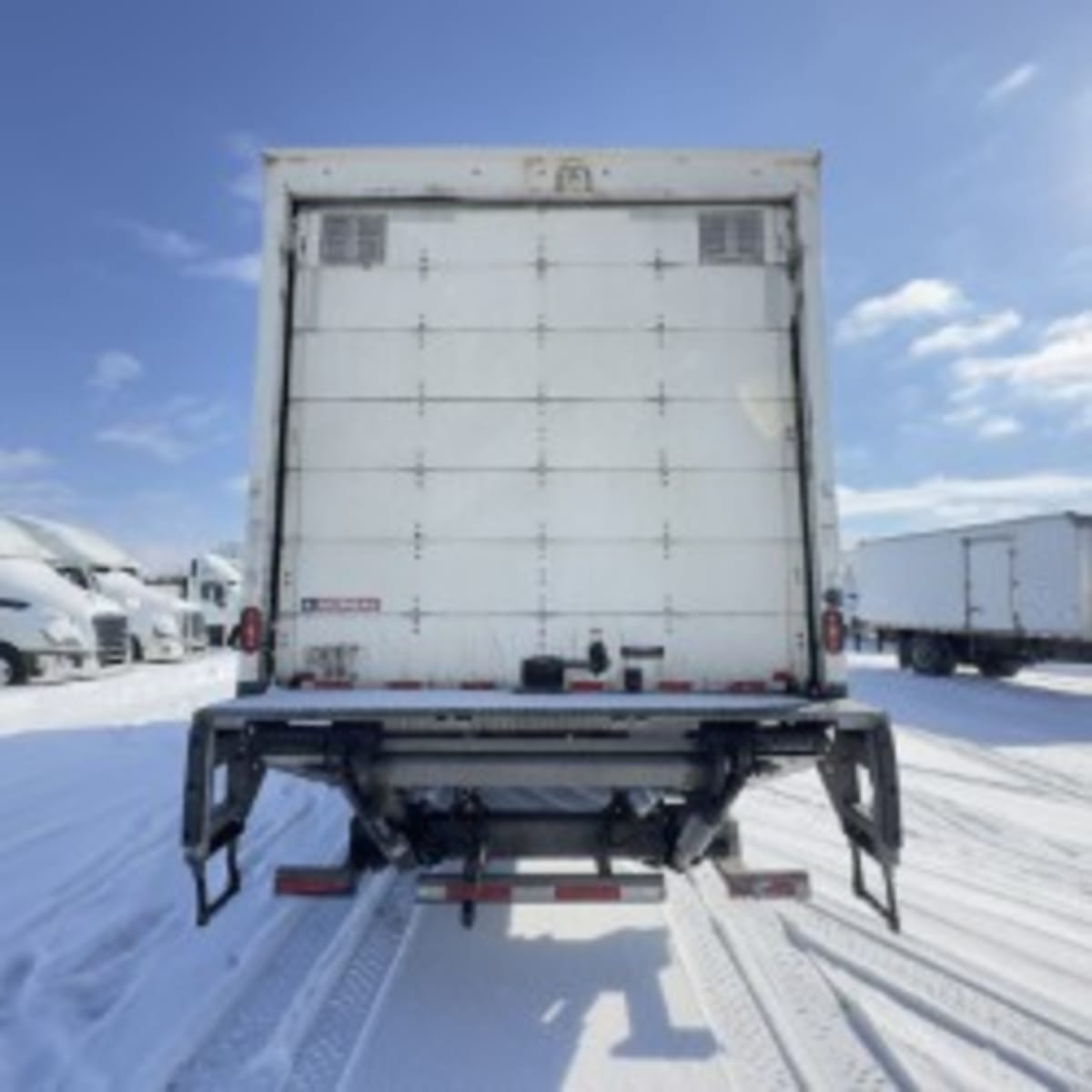 2022 Navistar International MV607 (4X2) 508127