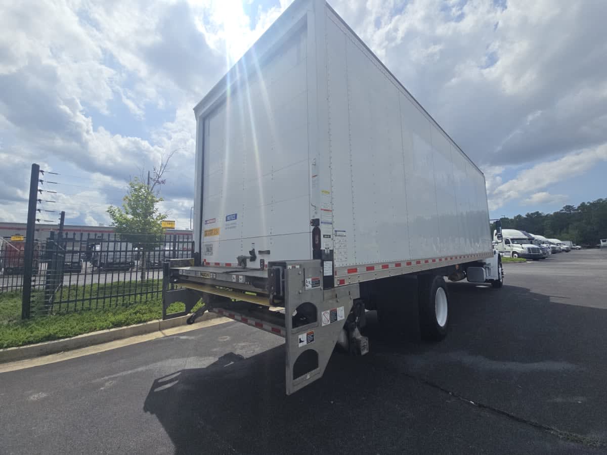 2022 Freightliner M2 106 in Atlanta, GA — photo 4