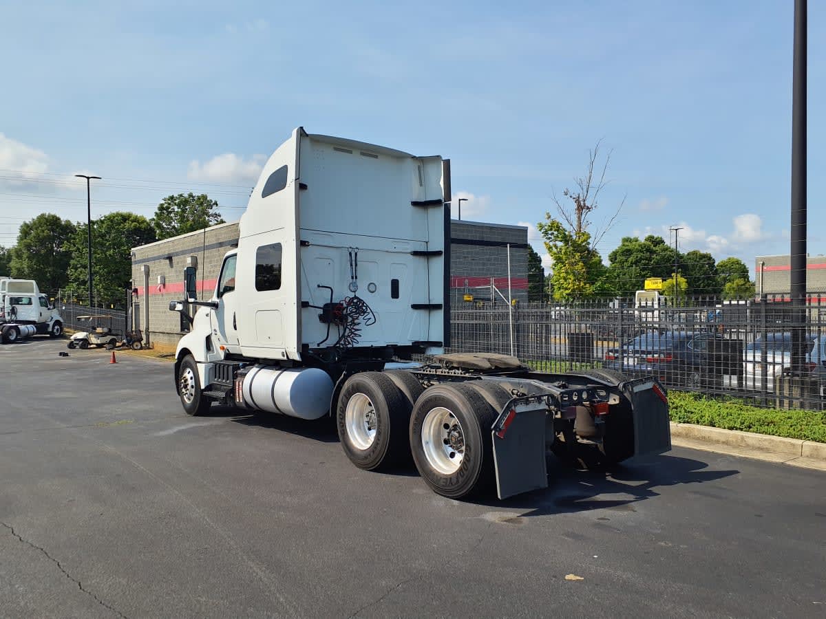 2022 International LT in Atlanta, GA — photo 6