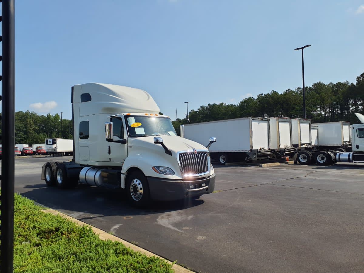 2022 International LT in Atlanta, GA