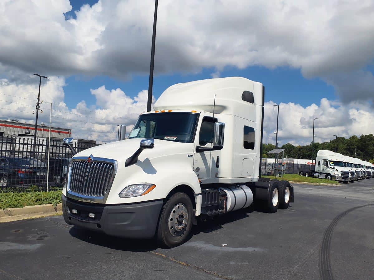 2022 International LT in Atlanta, GA — photo 3