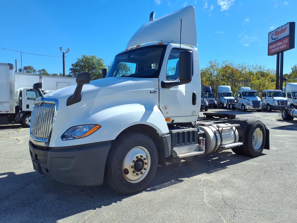 2021 Navistar International LT625 DAYCAB S/A 509197